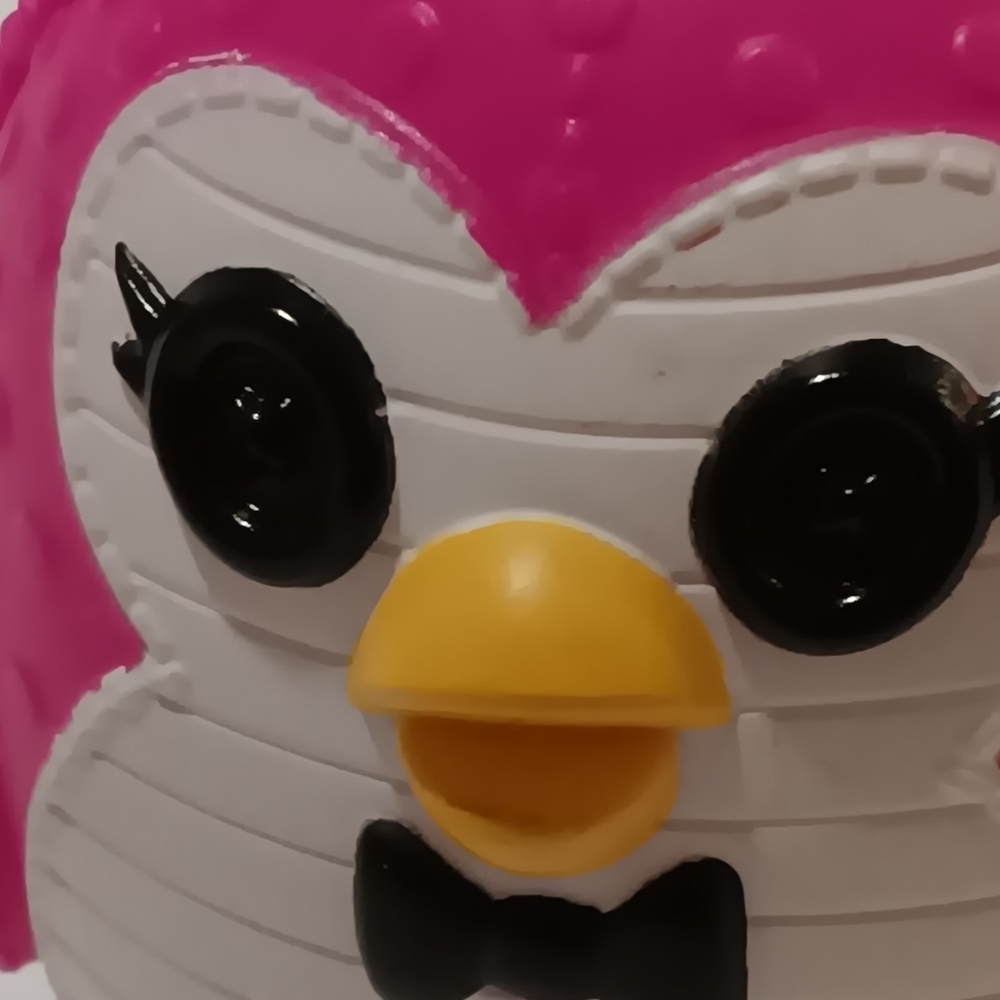 La La Loopsy Penguin - Picture 2 of 3